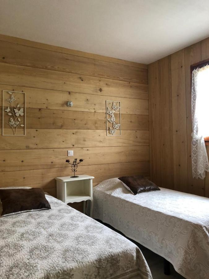 Les Chalets De La Garenne La Ferté-Beauharnais Exteriér fotografie